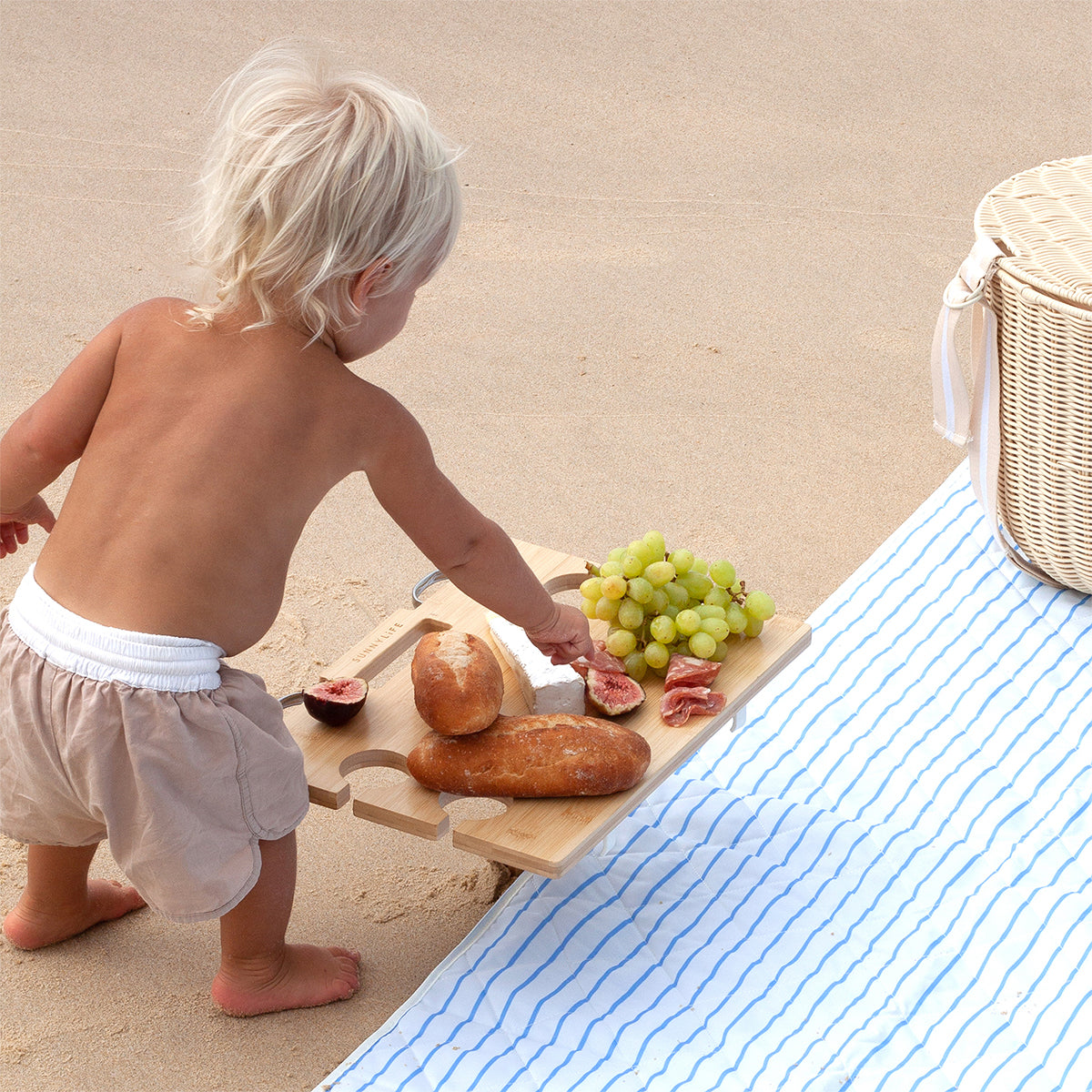 Portable Picnic Table | Le Weekend Natural