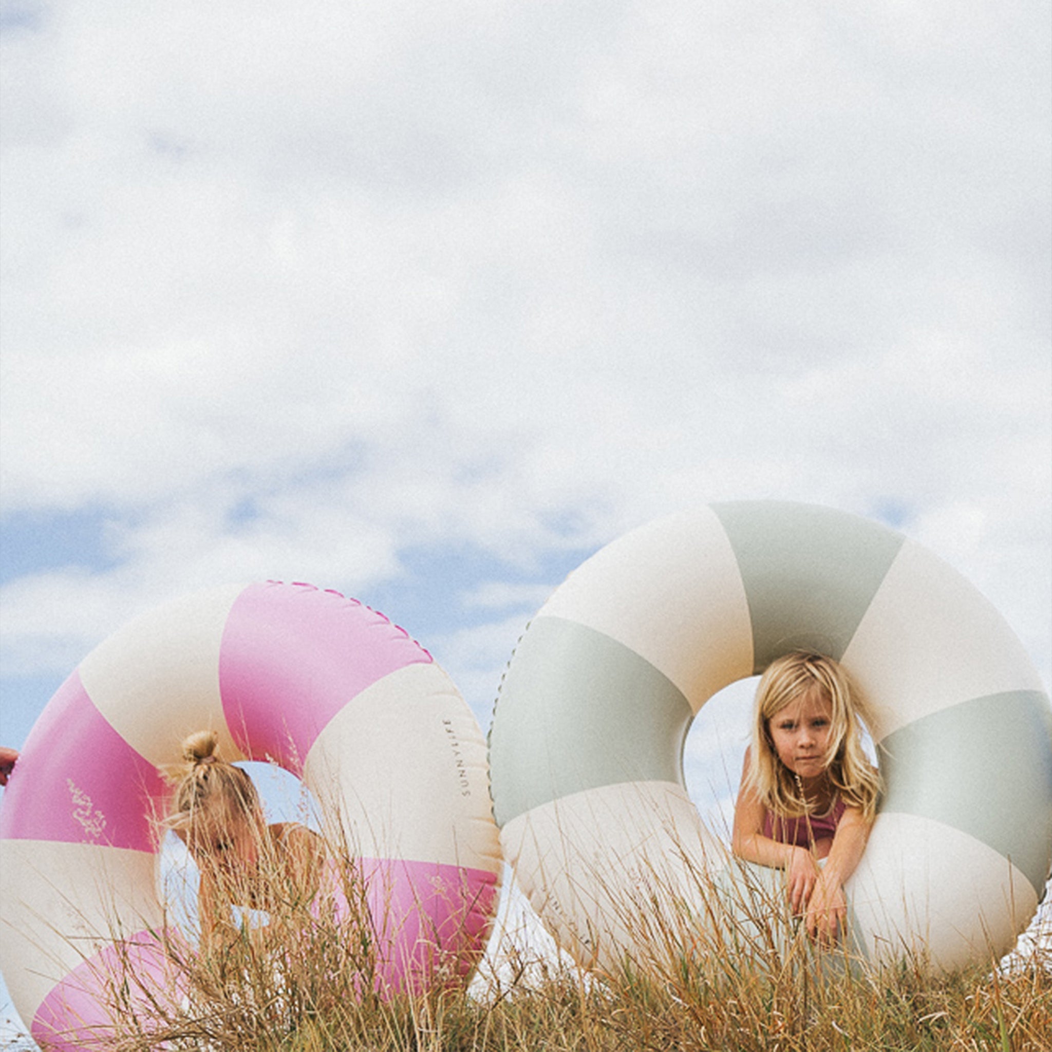 Tube Pool Ring | Bubblegum Pink Stripe